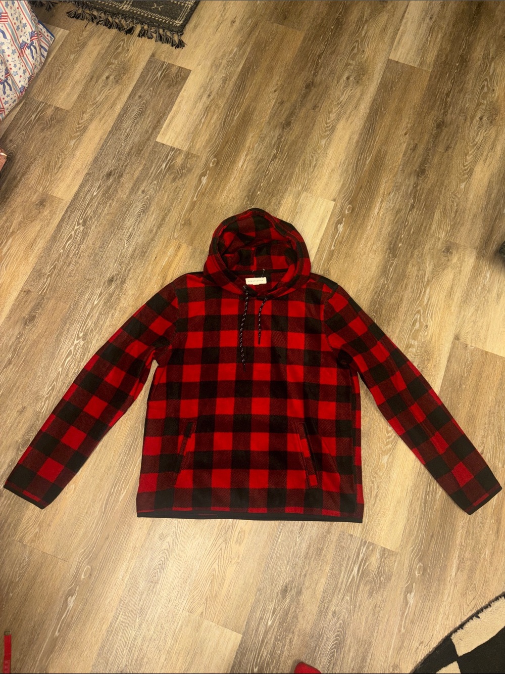 Aeropostale Red and Black Buffalo Plaid Hooded Pullover men’s Sz large